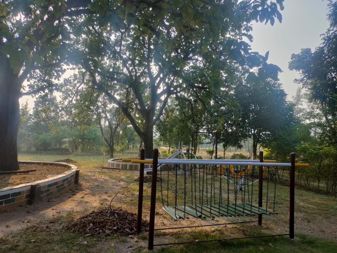 Pench Tiger Trails Resort Khawāsa Εξωτερικό φωτογραφία